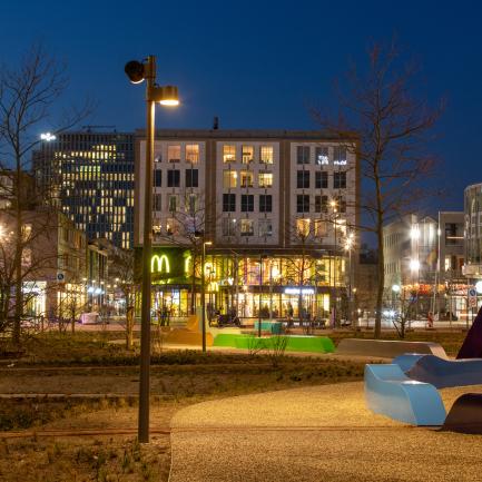 city ​​park lighting fixtures - Stadhuispromenade Almere