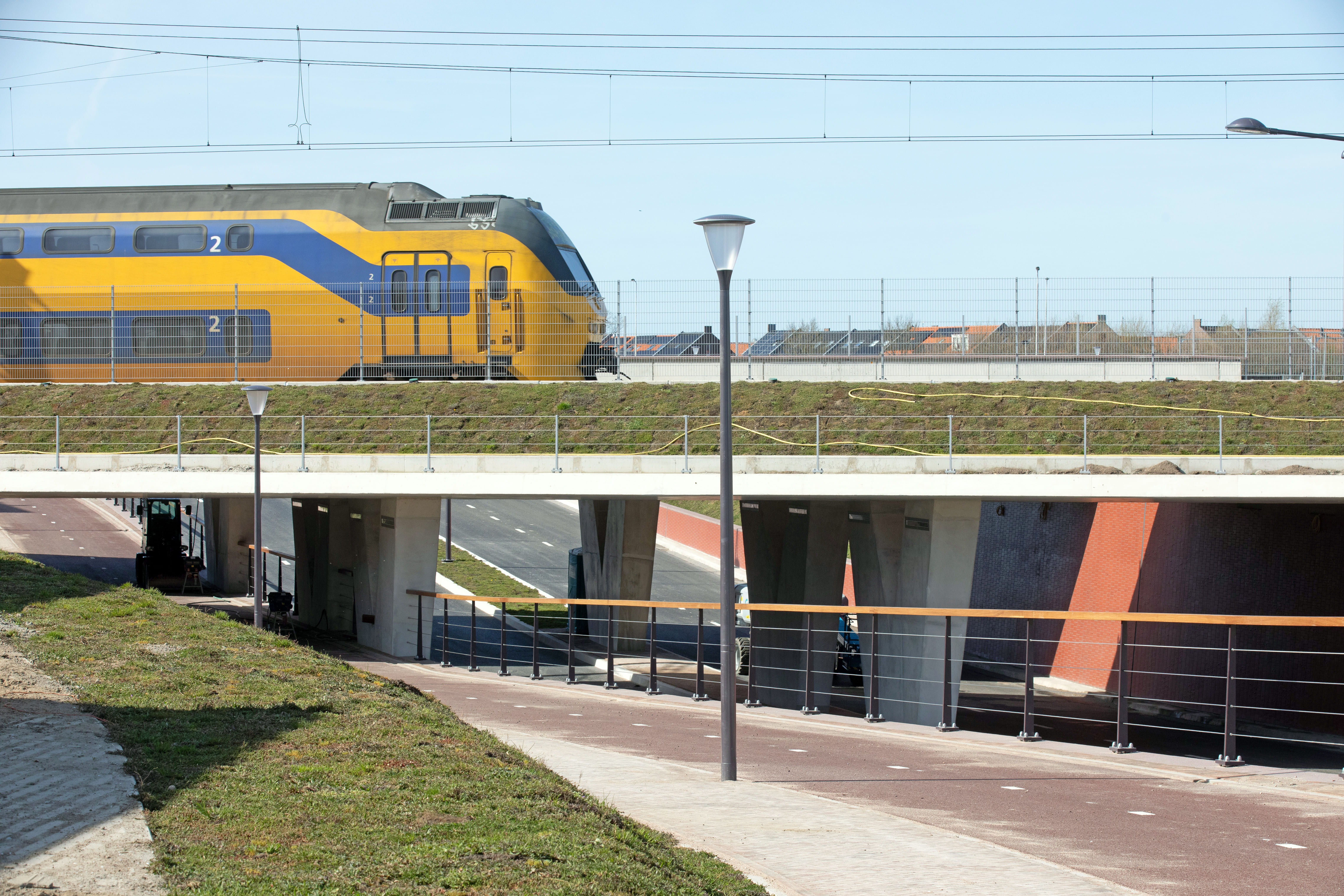 A_HHW.14_007_spooronderdoorgang-Zuidtangent-DijkenWaard-ontwerp-ipvDelft